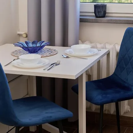 Beautiful & Bright Studio Krynicka For 3 Guests By Noclegi Renters Wroclaw Exterior photo