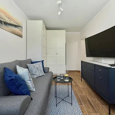 Beautiful & Bright Studio Krynicka For 3 Guests By Noclegi Renters Wroclaw Exterior photo