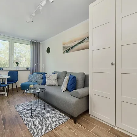 Beautiful & Bright Studio Krynicka For 3 Guests By Noclegi Renters Wroclaw Exterior photo